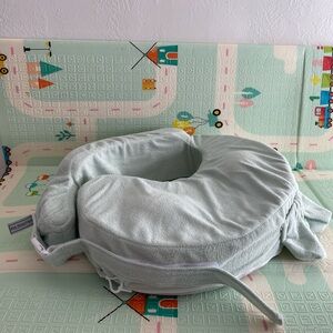 My Brest Friend Nursing Pillow